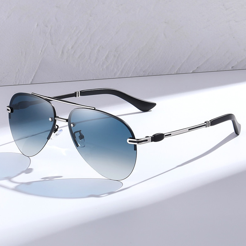 Rebel Sleek Aviator Sunglasses
