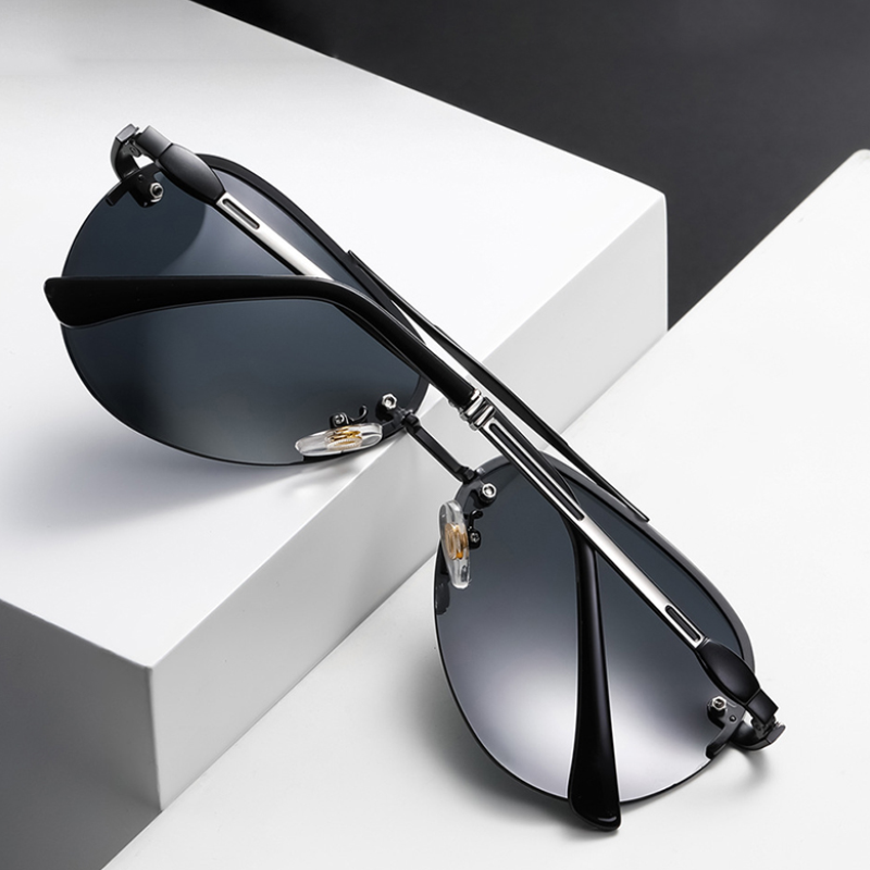 Rebel Sleek Aviator Sunglasses