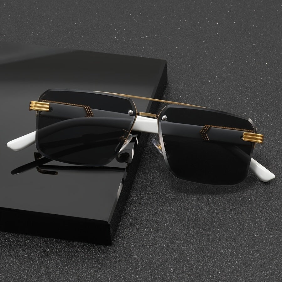 Avery Sleek Gradient Sunglasses