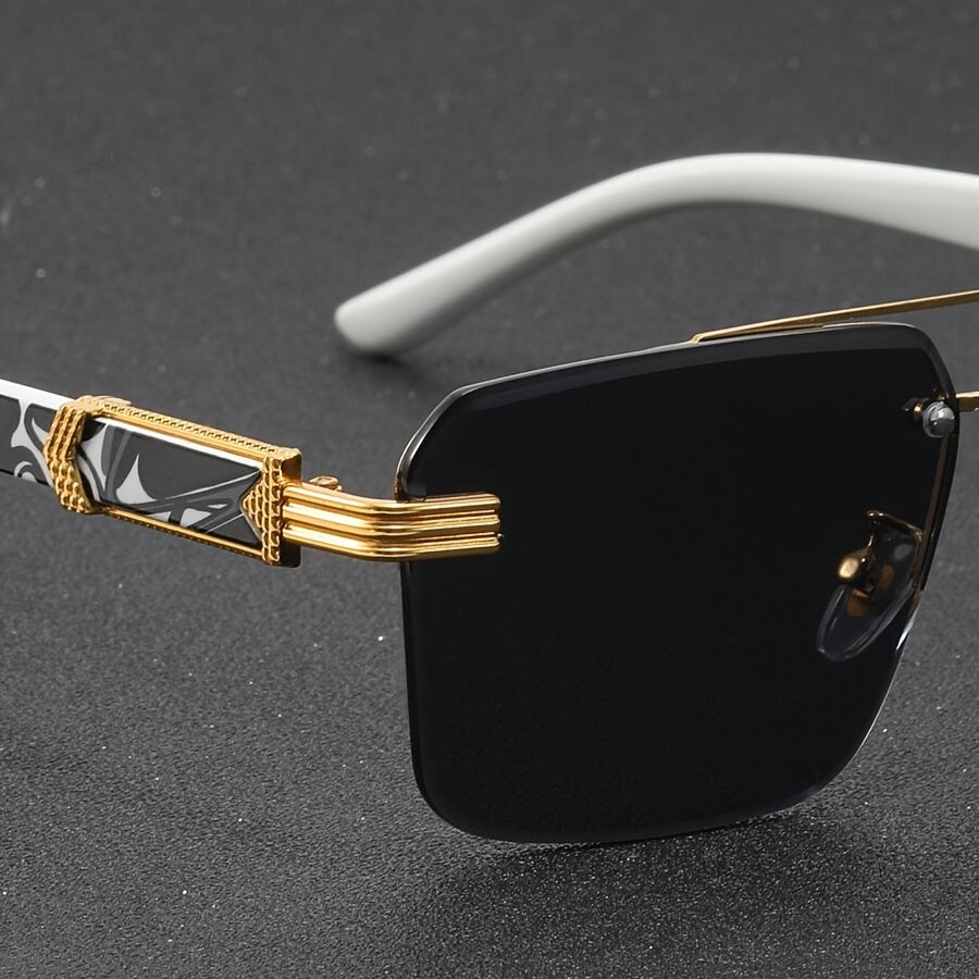 Avery Sleek Gradient Sunglasses