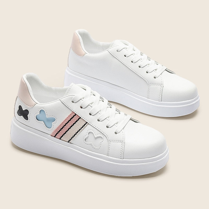 Chelsea Sleek Leather Sneaker