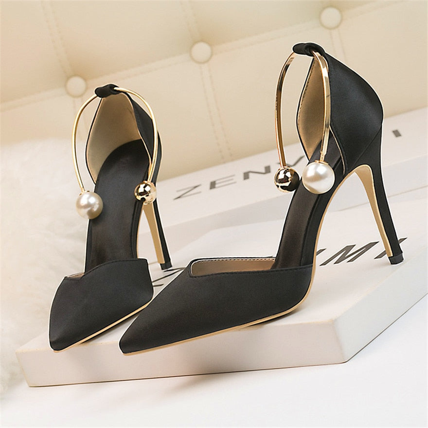 Anastasia Intricate Stiletto Heel Pumps