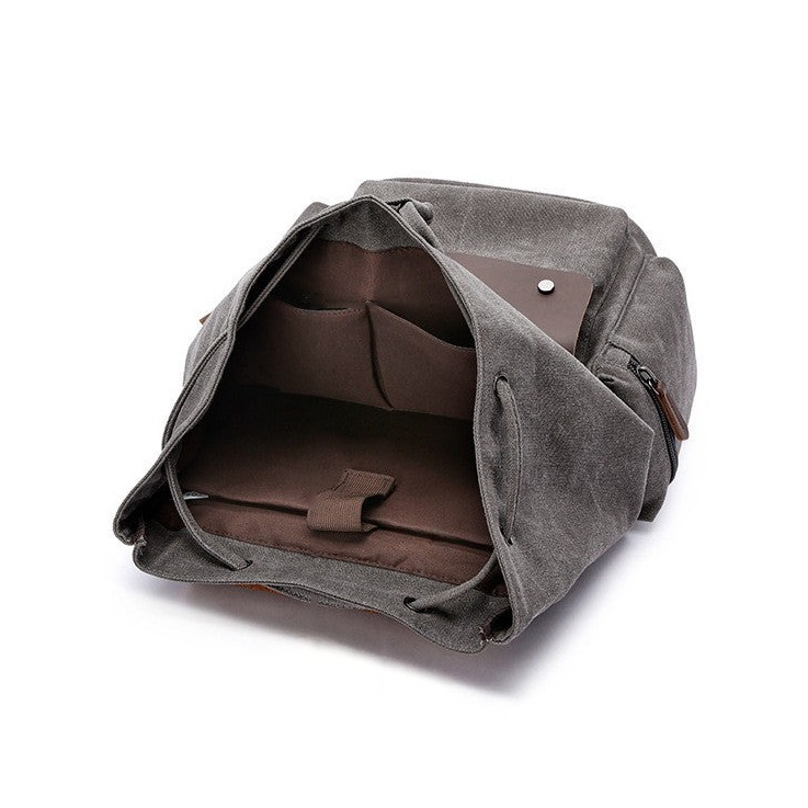 Russel-Etrou Versatile Canvas Backpack