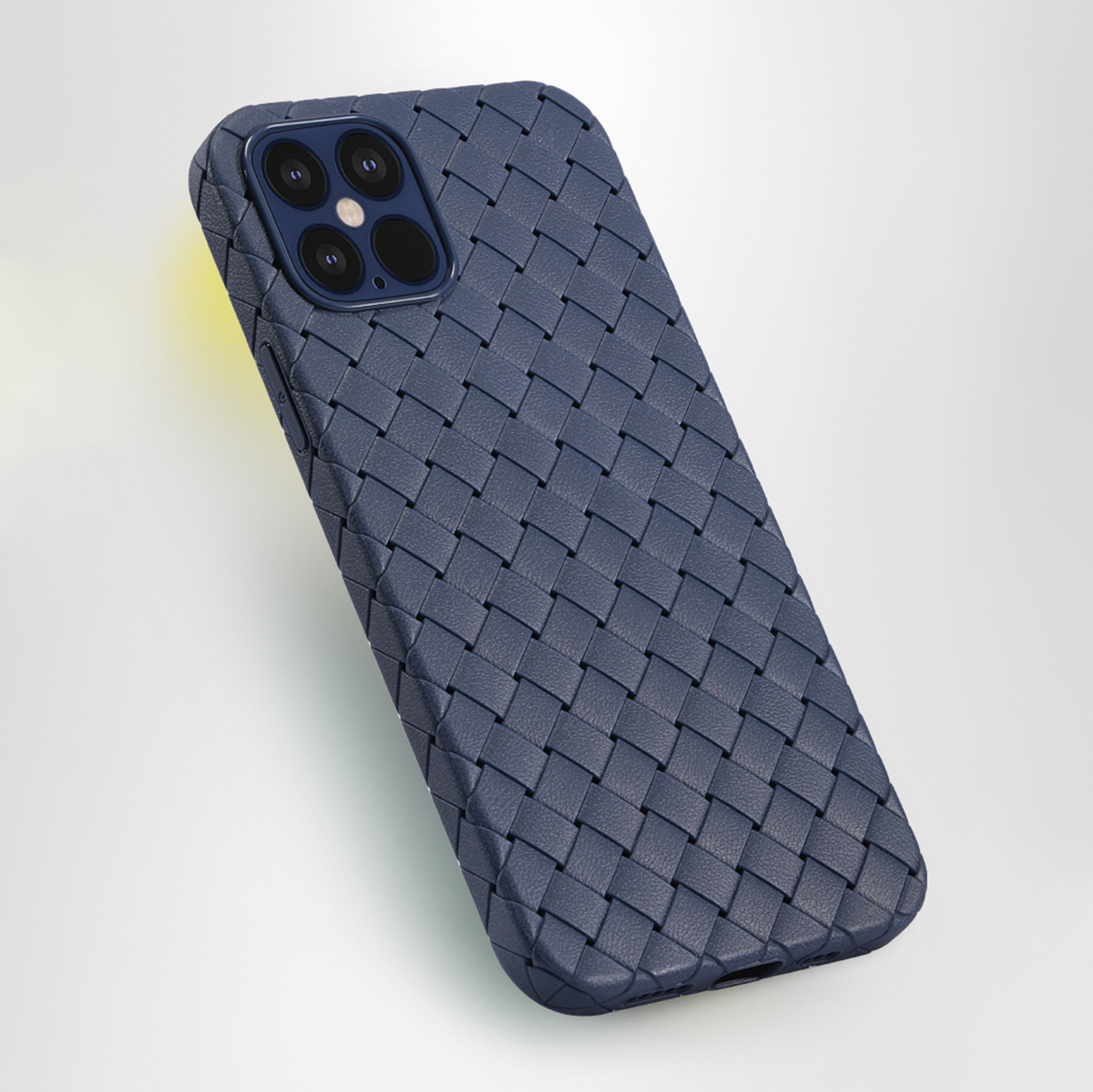iPhone Sleek Slim Weave Case