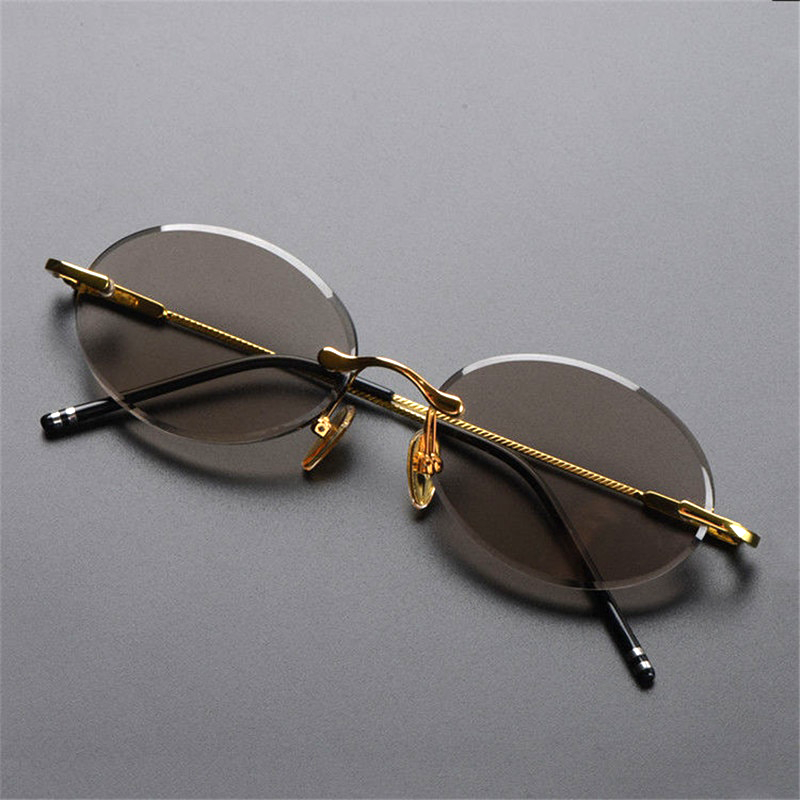 Vivian Vintage Oval Sunglasses