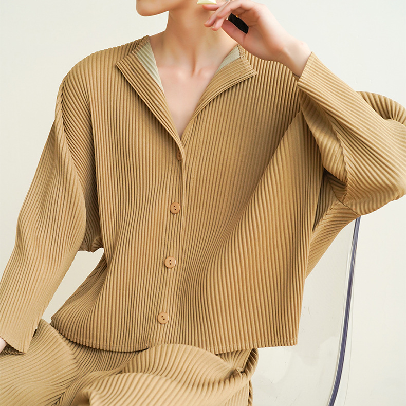 Izy Lynden Premium Leisure Suit