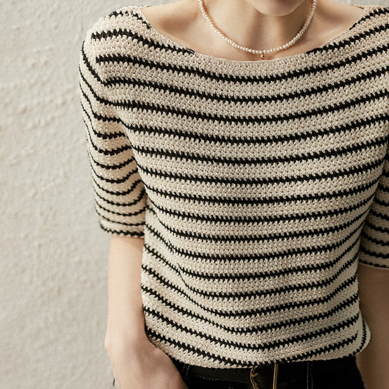 Emilia-Calou Elegant Knitted Top