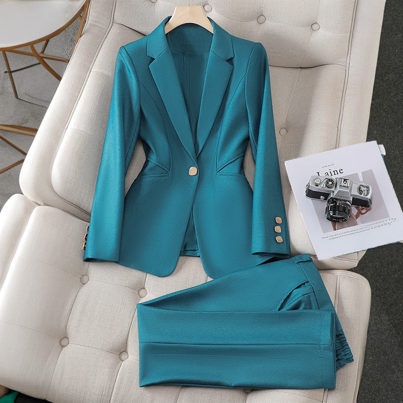 VITTORIA VELURE ELEGANT BLAZER SET
