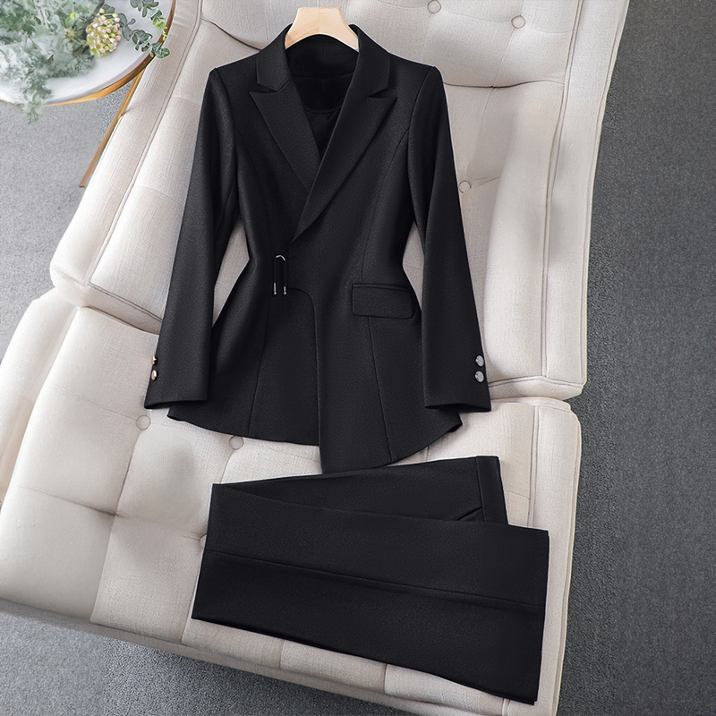 L'AURABLEND™️ ELEGANT BLAZER SET