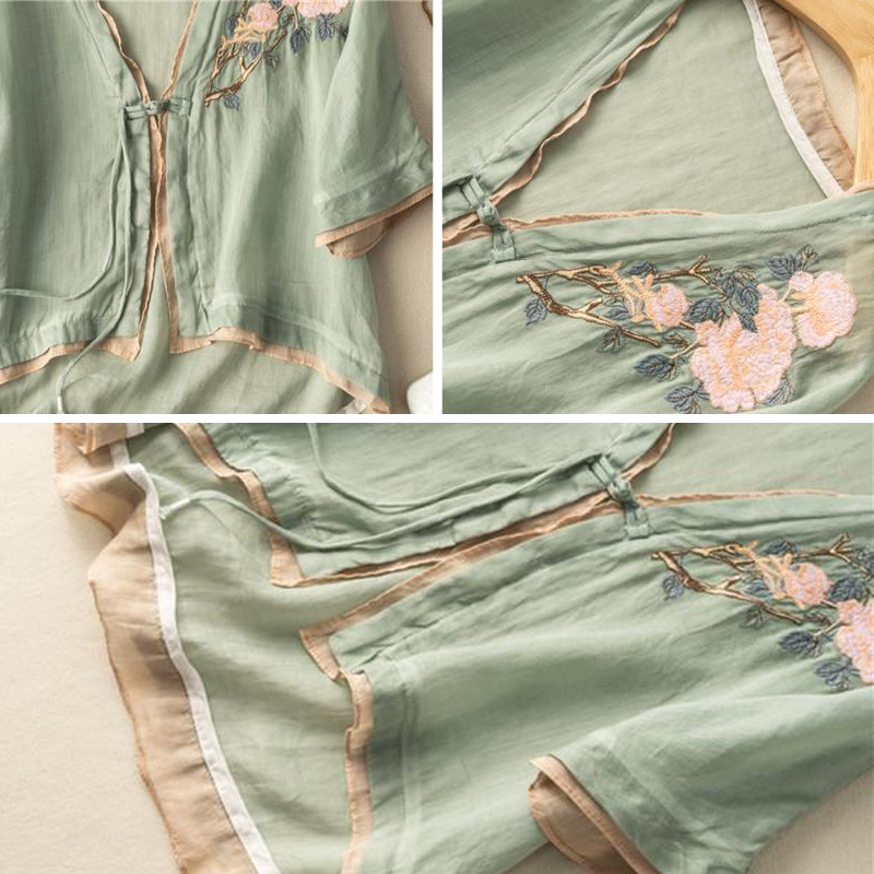 VINTAGE FLORAL BLOUSE BY LILIANE-BLOSSOM™