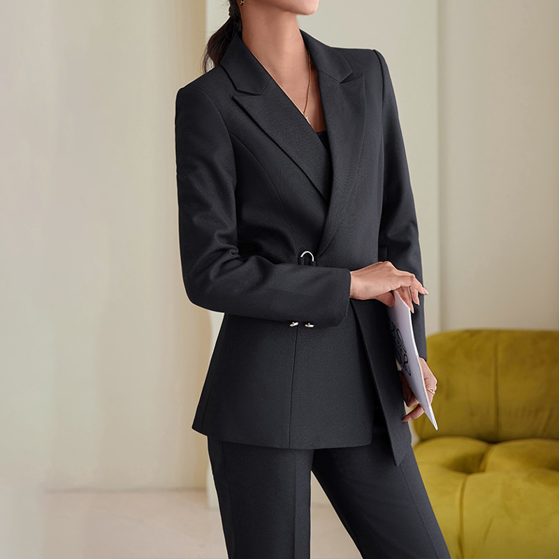 L'AURABLEND™️ ELEGANT BLAZER SET