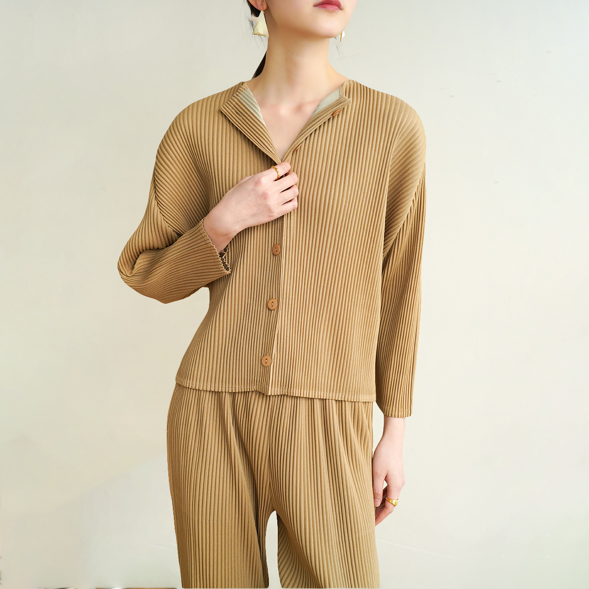 Izy Lynden Premium Leisure Suit