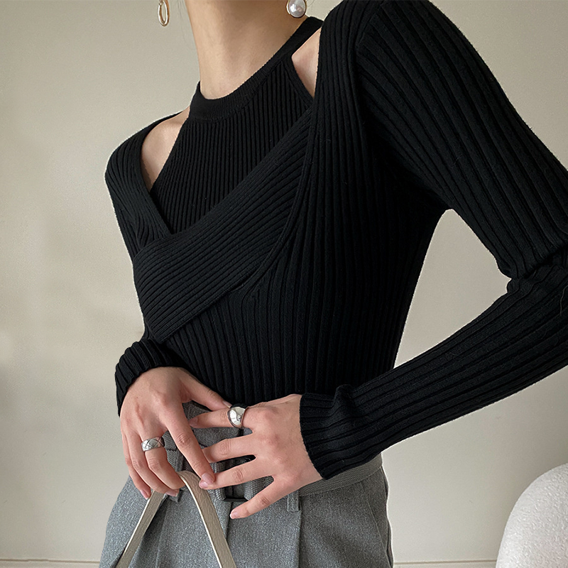 Calienne Chic Ribbed Knit Sweater