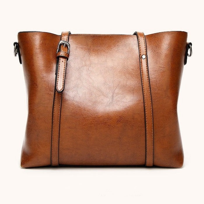 Izy Lynden Vintage Leather Bag