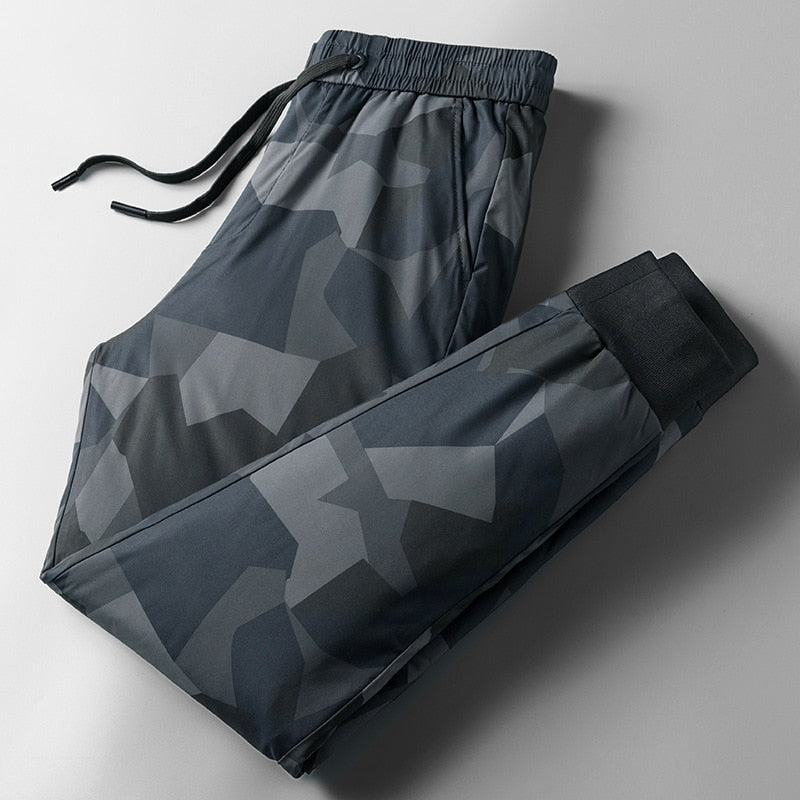Russel-Etrou Edgy Camo Joggers