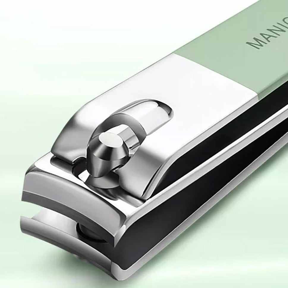 Cleo Executive Grooming Kit