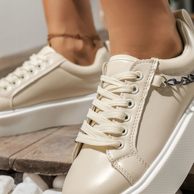 Izy Lynden Sleek Leather Sneaker