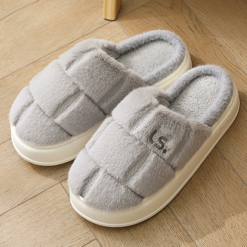 Calienne Cozy Fur-Lined Slipper