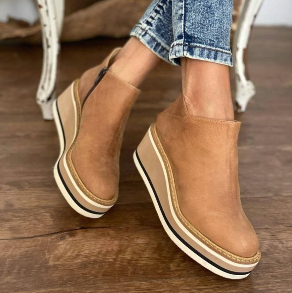 Emilia-Calou Summerly Platform Booties
