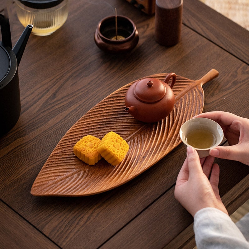 RUSTIC BITE WOODEN LEAF TRAY