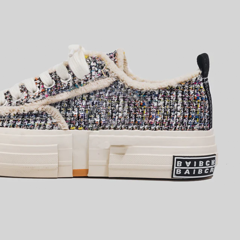 Emilia-Calou Modish Canvas Sneaker