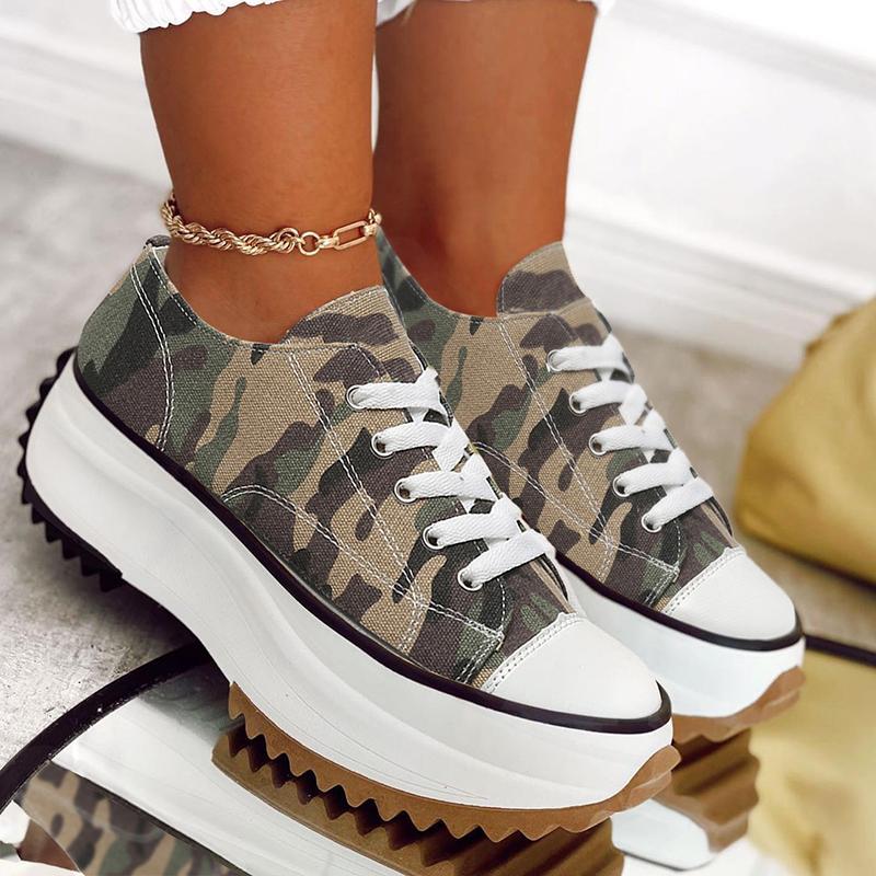 Emilia-Calou Canvas Platform Sneaker